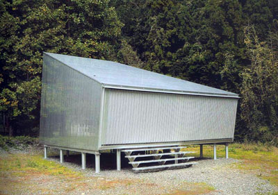 toyo ito - alluminium cottage